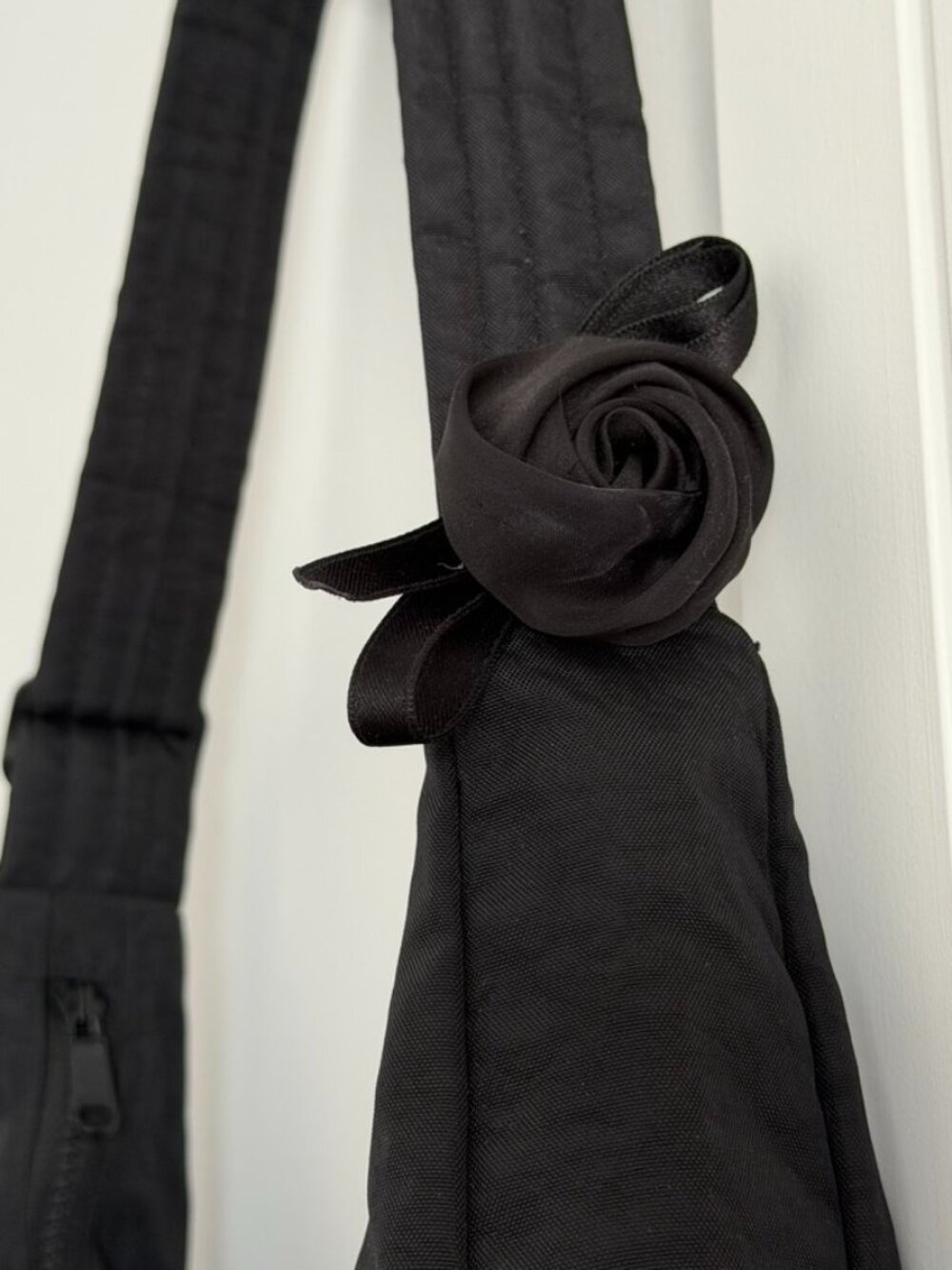 BAGGU Nylon Shoulder Bag with Rosette in Black